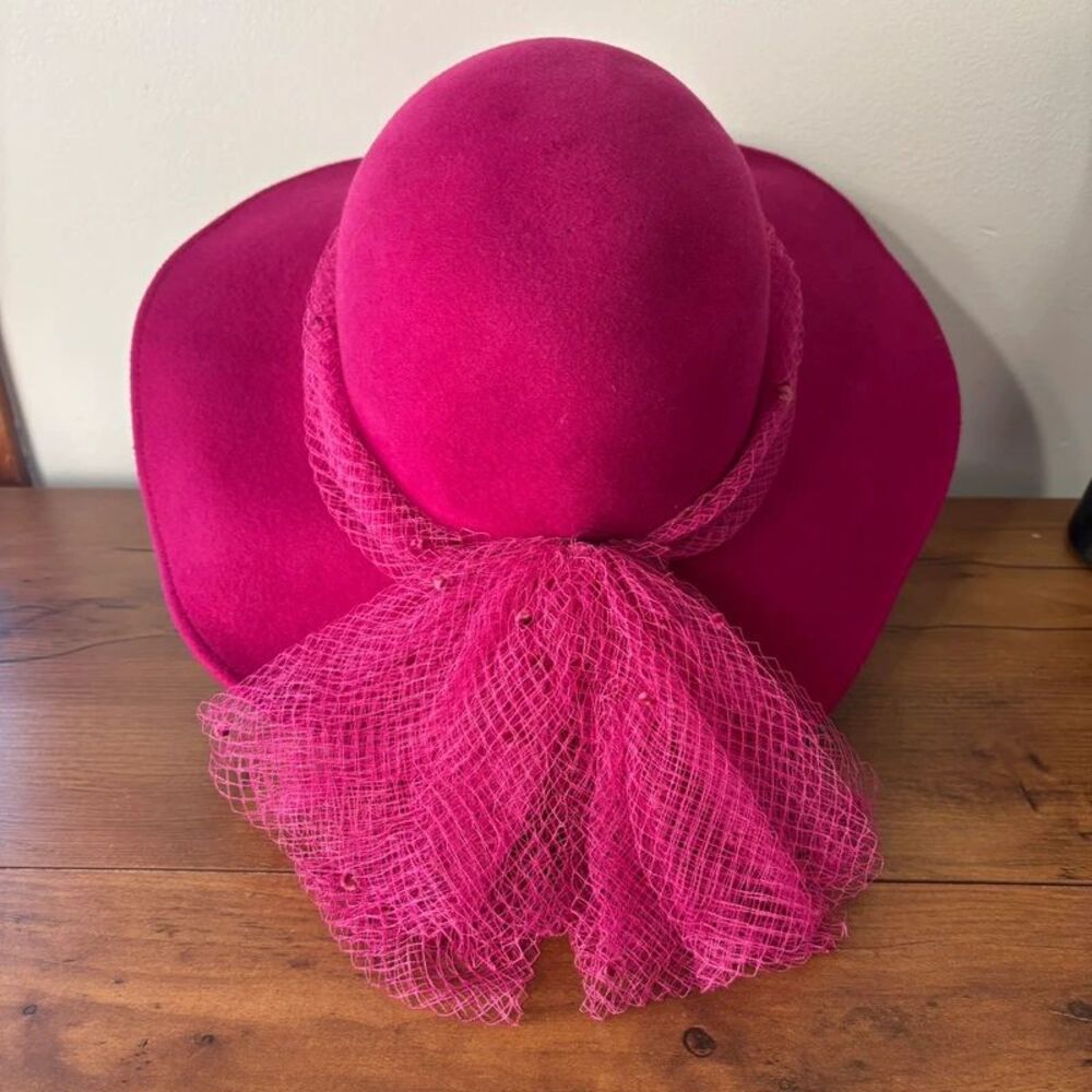 Vintage Mr Kurt Original Hot Pink 100% Wool Wide Brim Hat Excello Veil USA Made